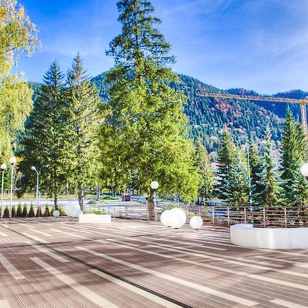 Hôtel Vila Pinul Si Mesteacanul à Poiana Brasov Extérieur photo